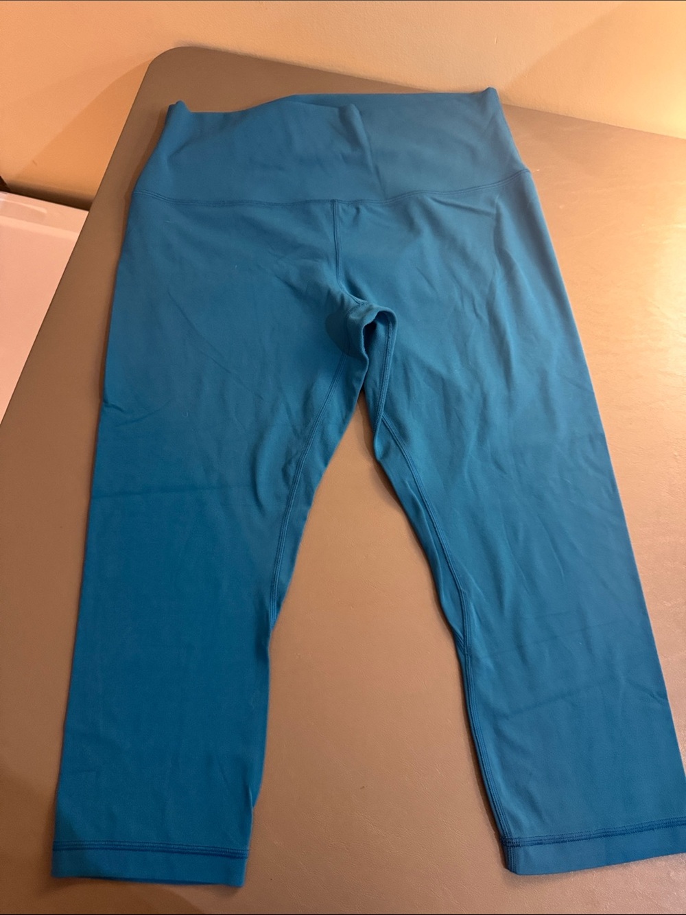 Lululemon Align cropped leggings